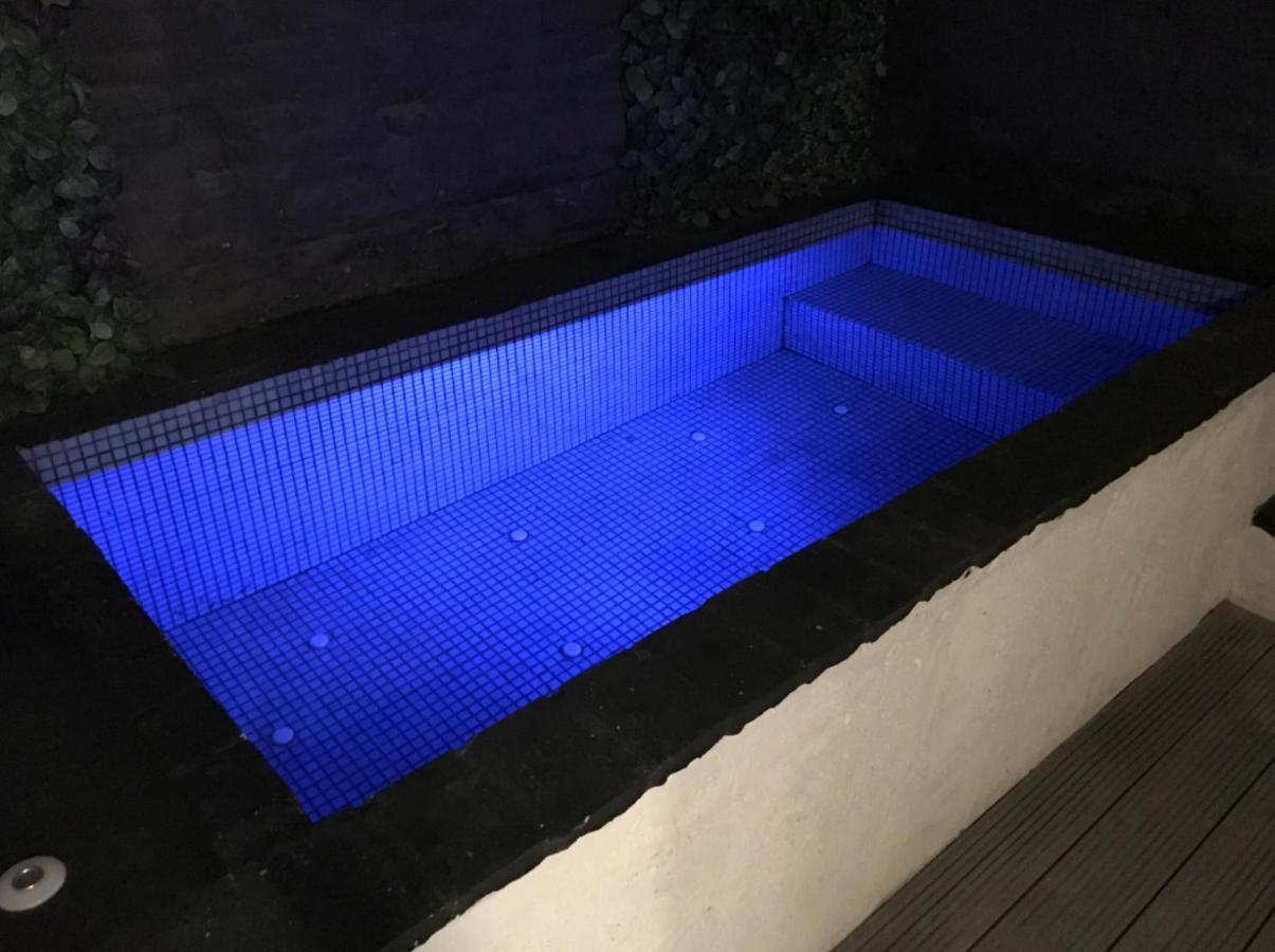 Pequeno Alojamiento Con Mini Piscina - No Climatizada Valencie Exteriér fotografie